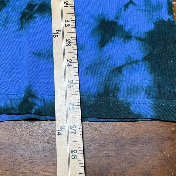 Custom tie dye handmade Blue and Green Tie-Dye T-Shirt - Picture 3 of 5
